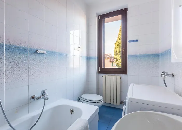 Mysa - Casa Chicca, Flat With Lake View Terrace Перледо